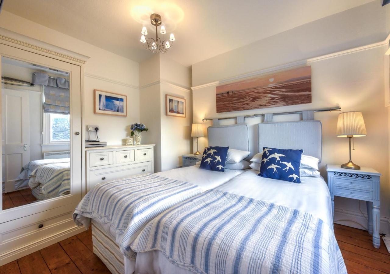 Mona Apartment Abersoch Bagian luar foto